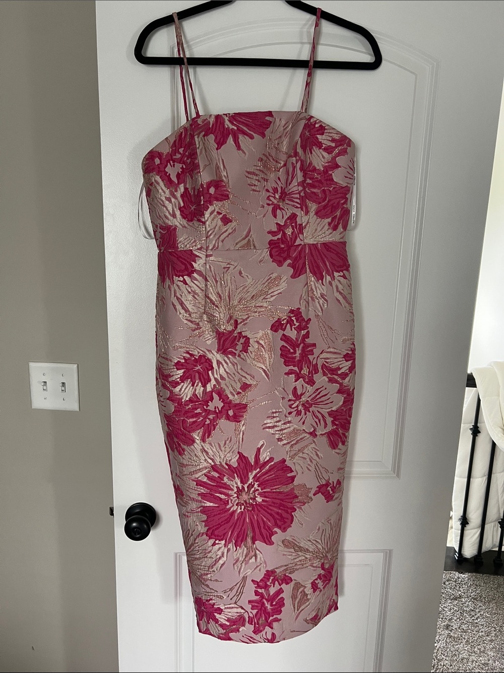 ALFRED SUNG Pink and Blush Floral Midi Sheath Dress
